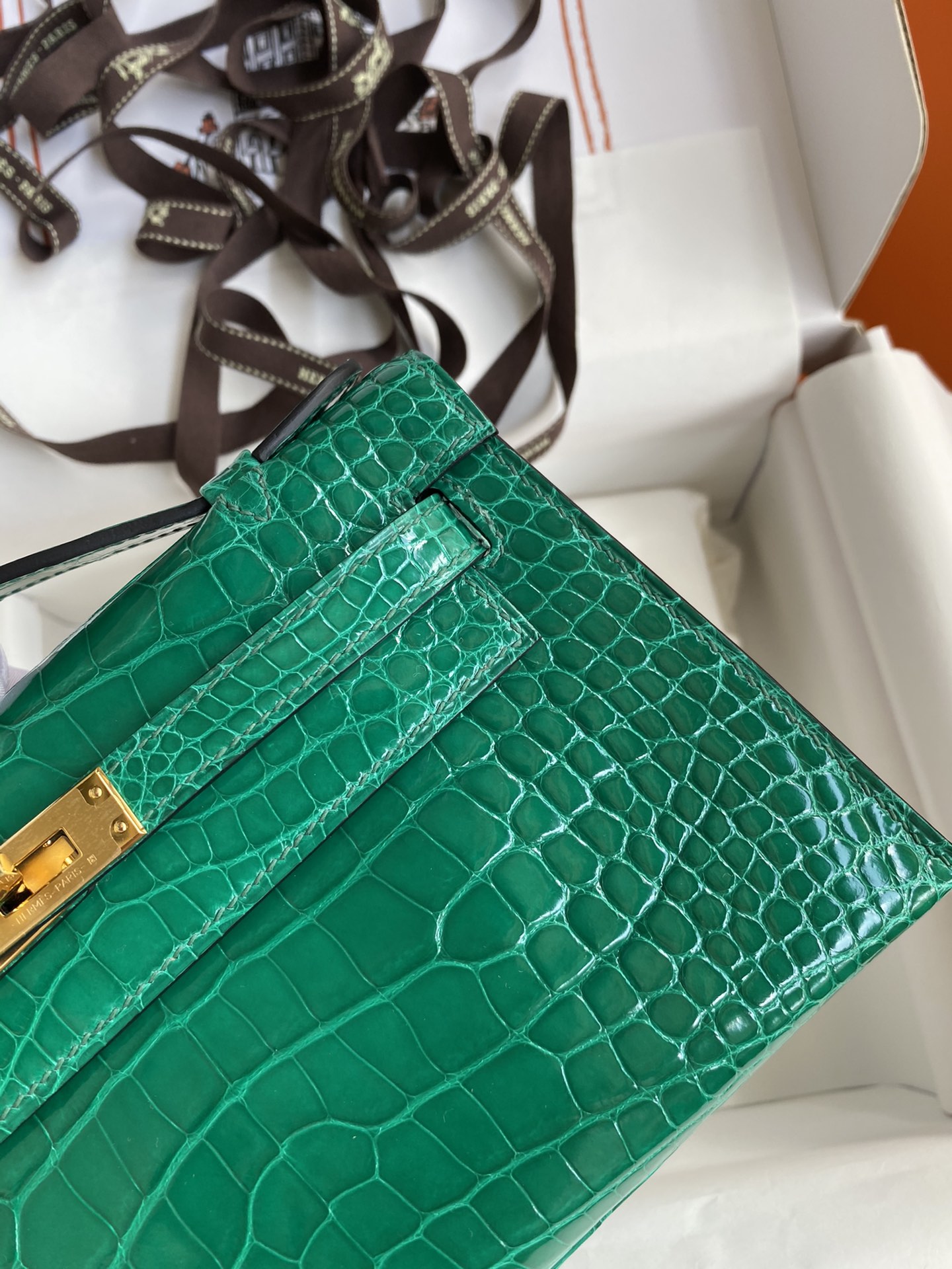 Hermes Mini Kelly Pochette 22cm Bag In Vert Emeraude Shiny Alligator Leather